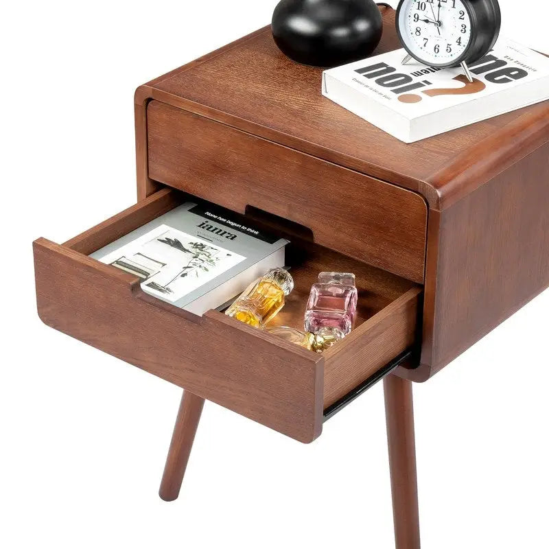 Tables de chevet en bois massif du milieu du siècle pour chambre à coucher