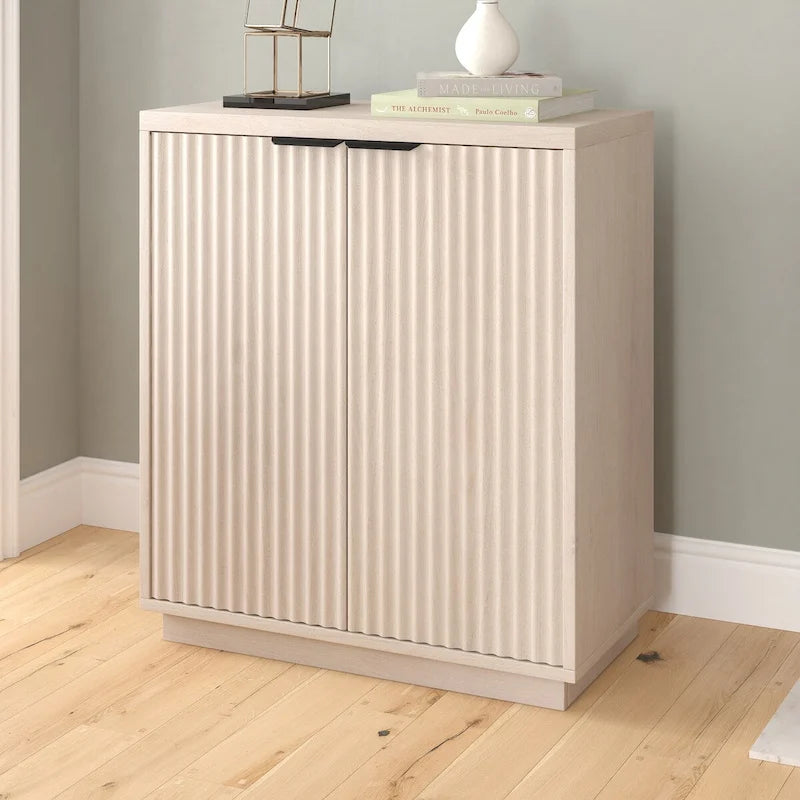 Table d'appoint Cornice avec rangement – Décorative et fonctionnelle
